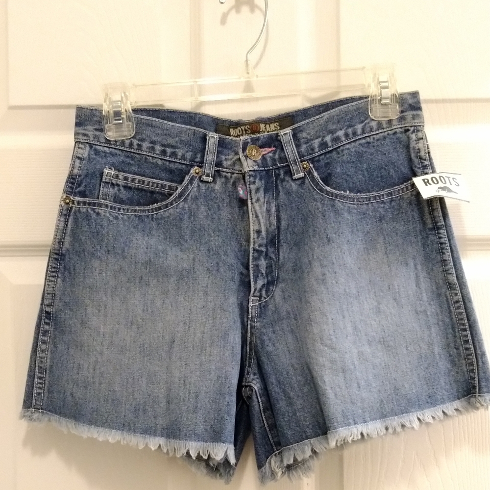 Roots Canada shorts - NWT